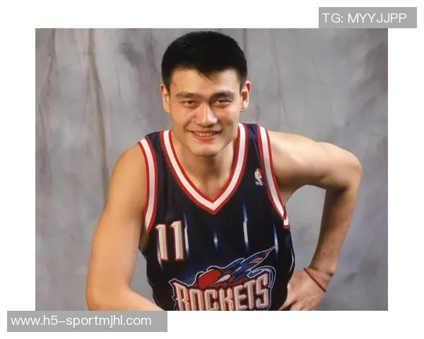 姚明正式领取养老金引发热议热搜榜单瞬间攀升至第四位 姚明正式领取养老金引发热议热搜榜单瞬间攀升至第四位