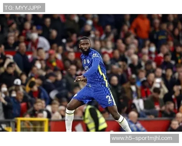 曼城对斯图加特18岁天才卡托维奇表现出兴趣但球员暂无转会意向